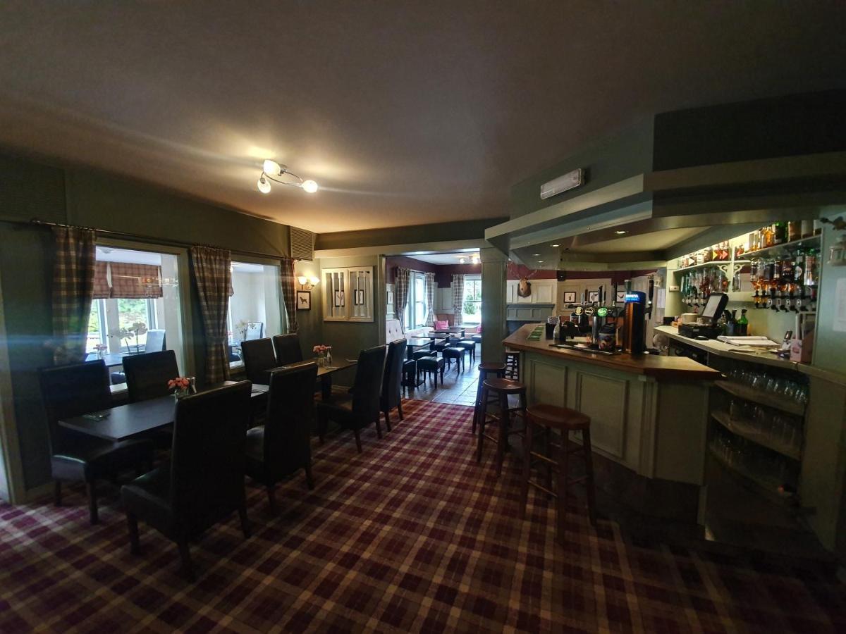 Lochailort Inn エクステリア 写真
